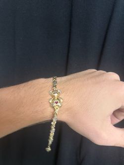 Gold bear bracelet