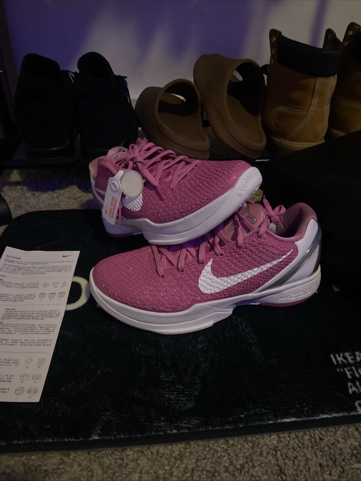 Nike zoom Kobe 6 protro think pink size 9.5 DEADSTOCK