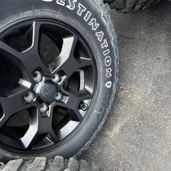 JEEP WHEELS AND TIRES 🔥