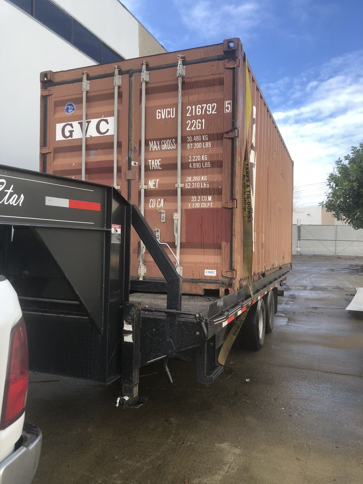 20 FOOT STORAGE SHIPPING CONTAINER