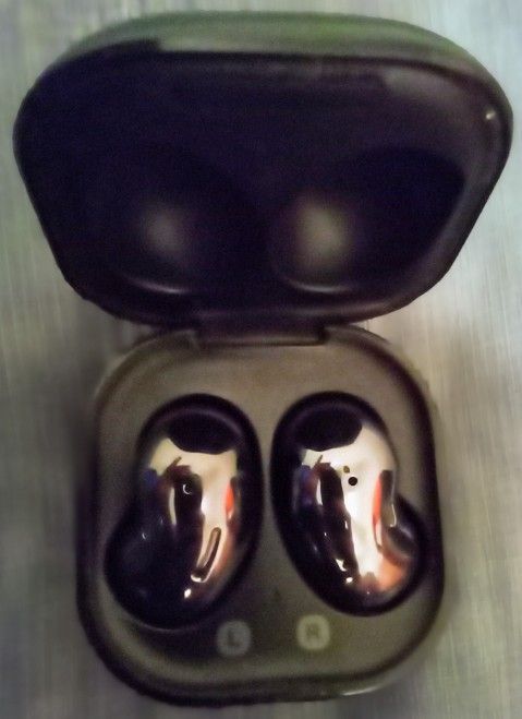 Samsung Earbuds