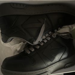 Offwhites