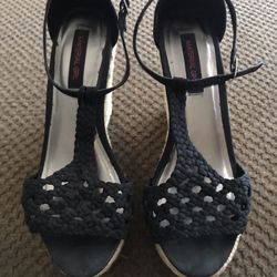 Black wedge shoes
