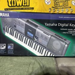 Yamaha Portable Electric Keyboard YPT 400