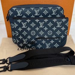 LOUIS VUITTON Trio Messenger Monogram Shadow 