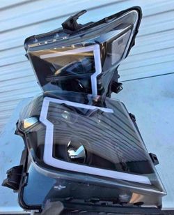 17-22 Nissan Titan/Titan XD Headlights Faros Calaveras Micas Lamps