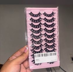 strip false eyelashes
