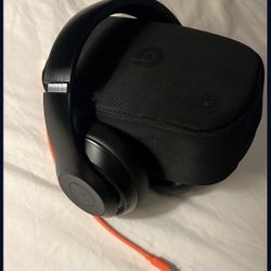 Beats Studio Pro - Black