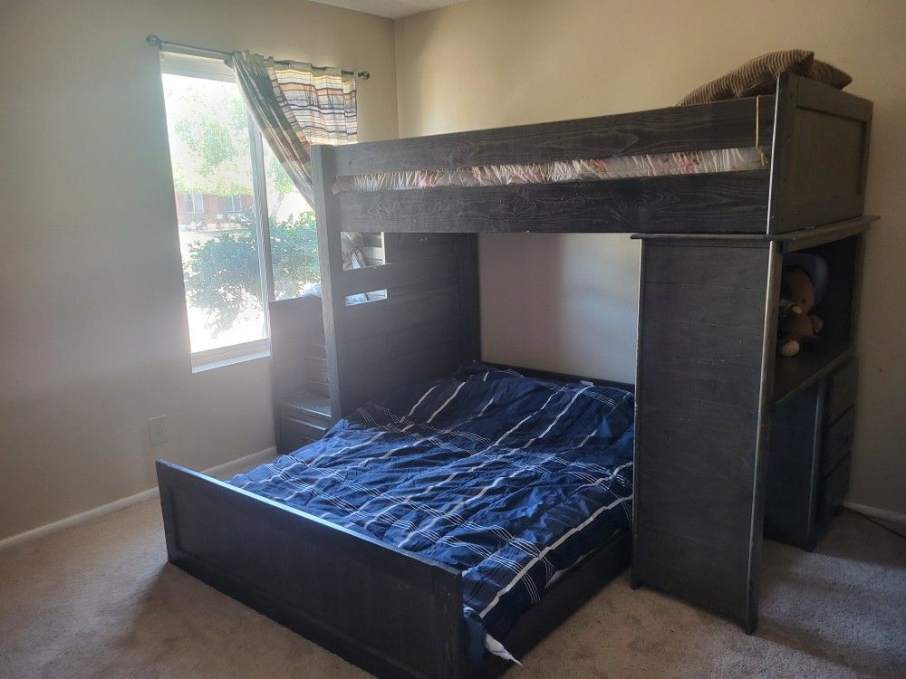Bunk Bed "Make Offer*
