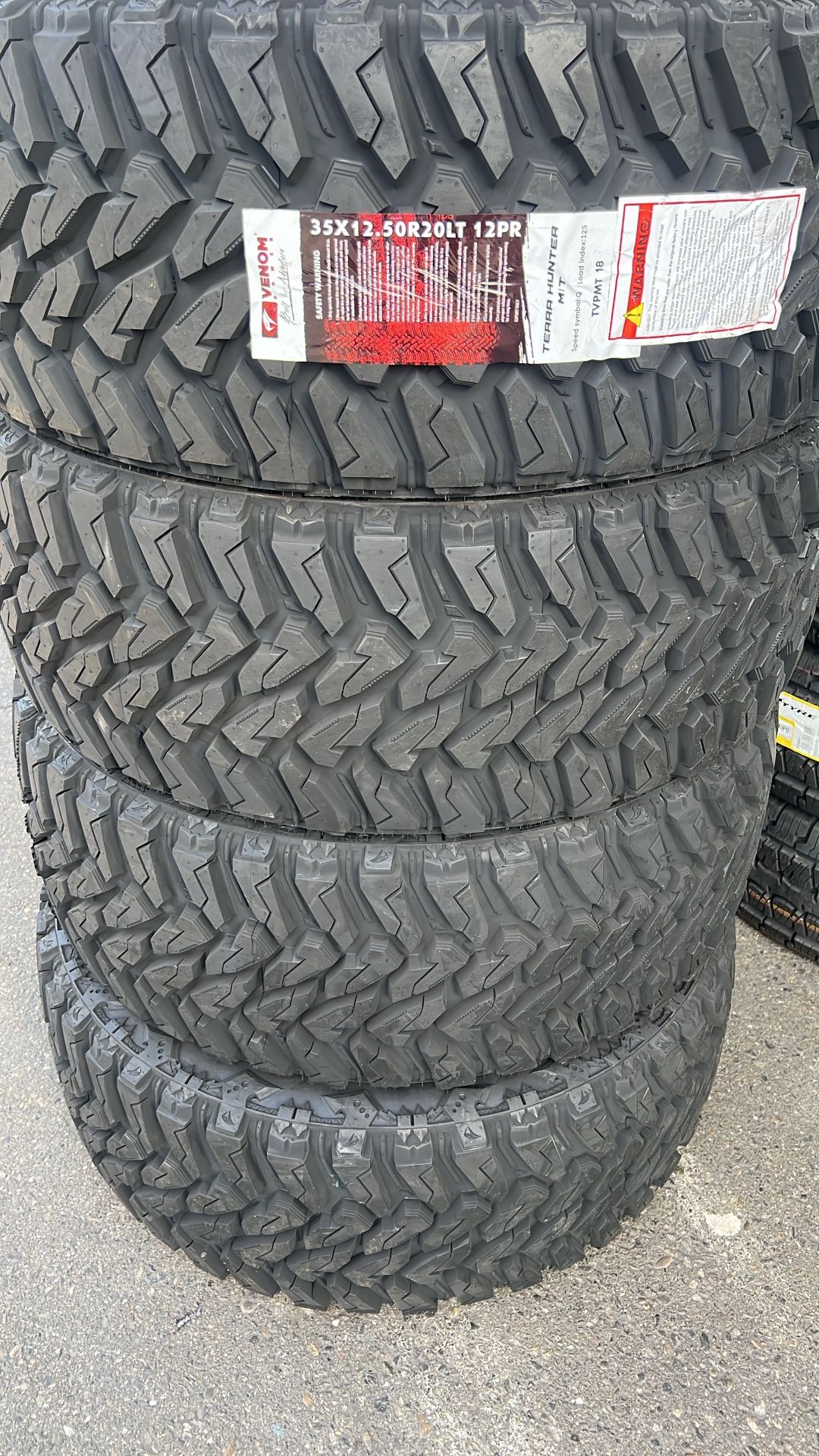 35X12.50R20 SET OF 4 VENOM MOD TIRES