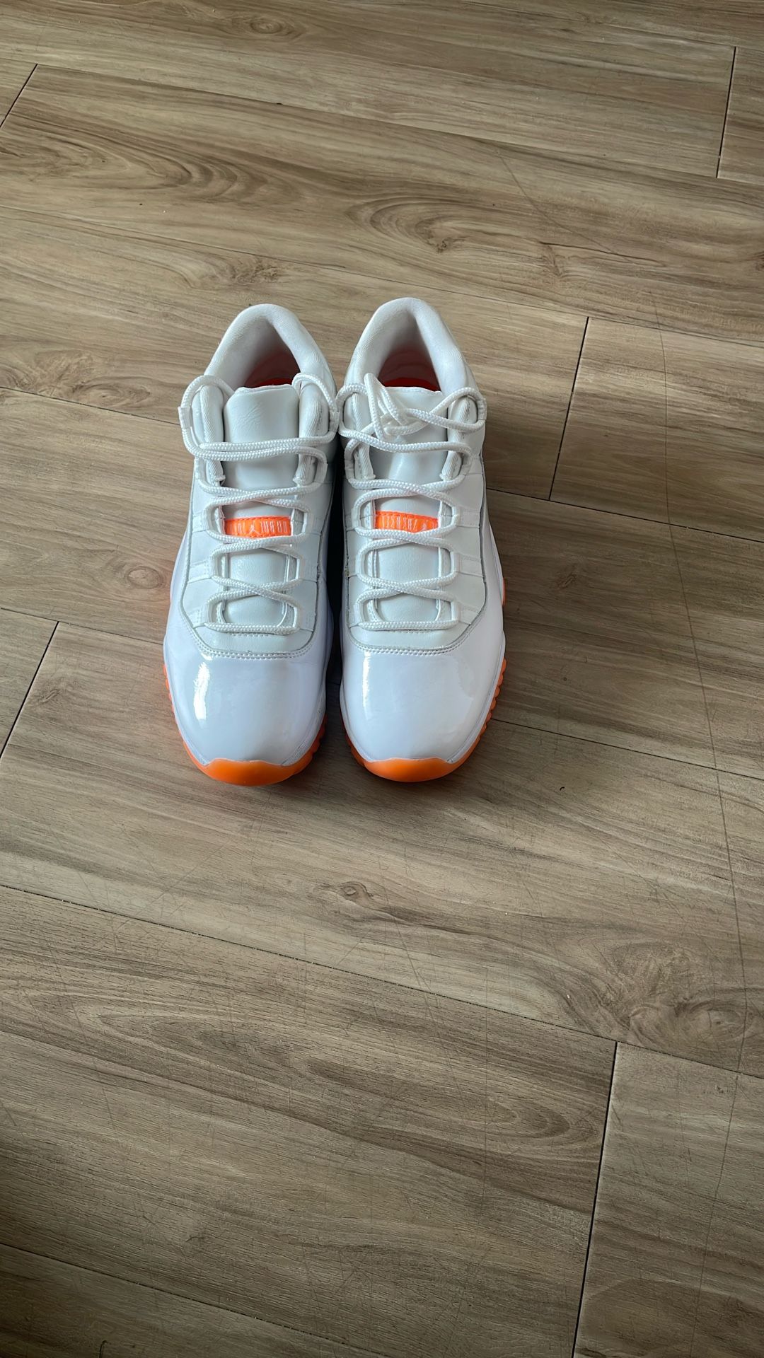 Jordan 11 Retro Low Citrus Men Size 11