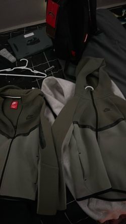 Nike Tech Fleece Full-Zip Hoodie Olive