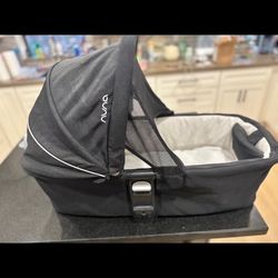 Nuna Mixx Bassinet 