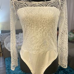 Lace Bodysuit Small