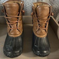 Stevies Quilted Fleece Lined Duck Boots Size 5