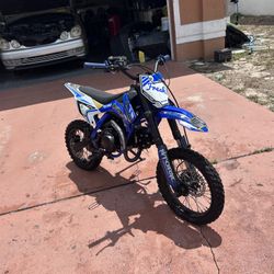 2021 125cc X-PRO Apollo Racing Dirtbike