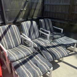 FREE  4 Pool Chairs And 3 Stools