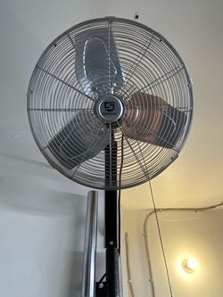 Garage / Wall Fan-Heavy Duty