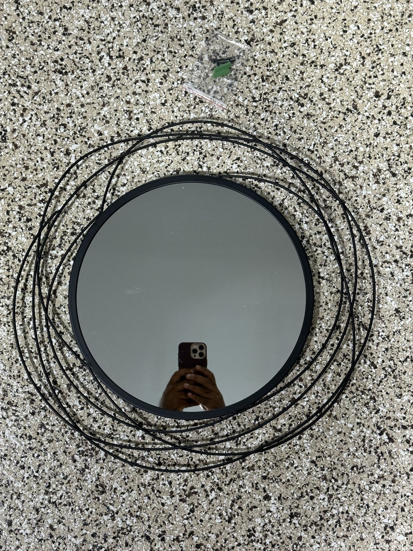 Wall Decor Mirror - 20 Inch Radius