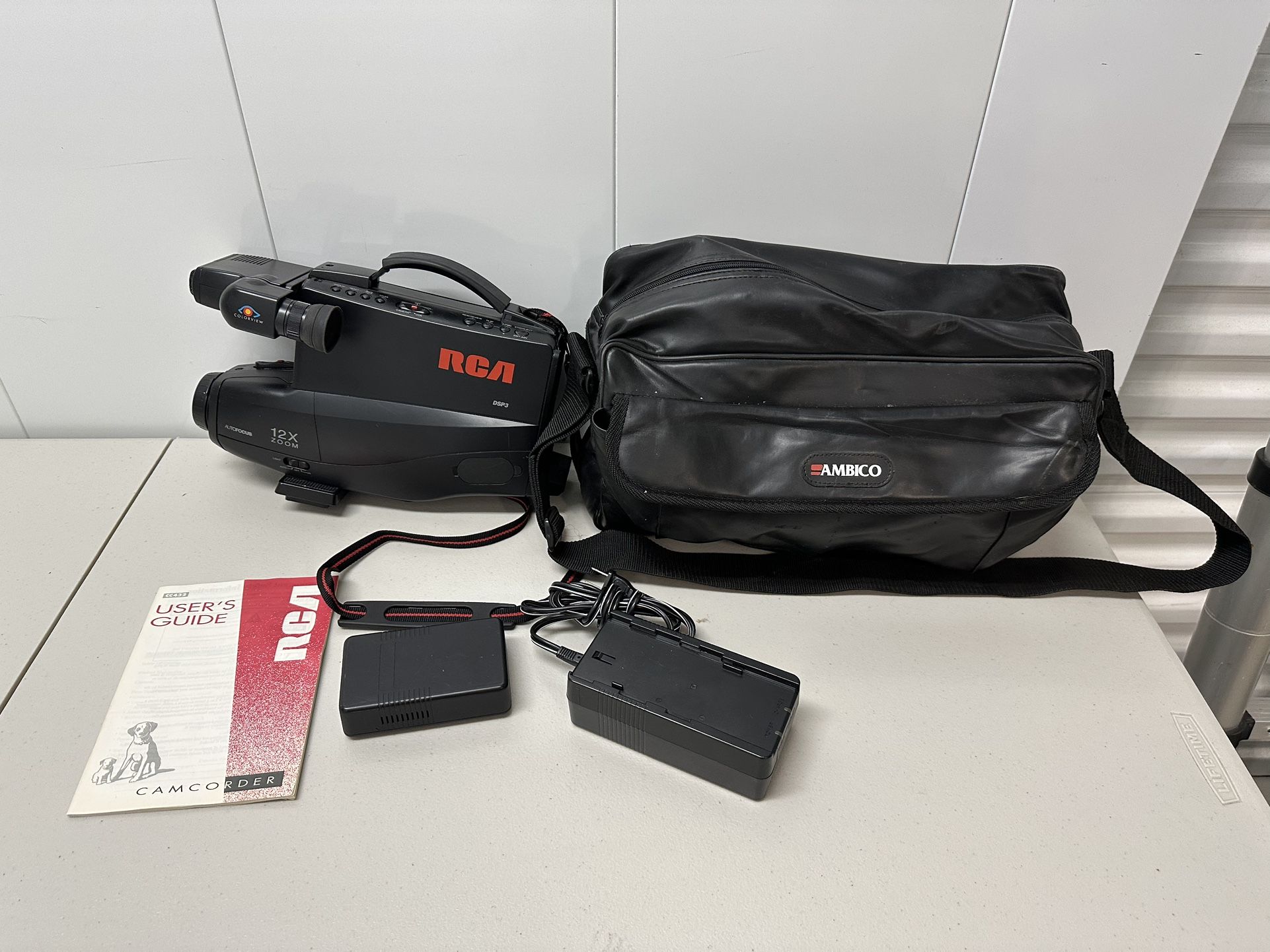 Vintage RCA CC432 VHS Camcorder w/ Case & Charger