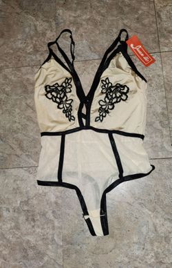 Juan us woman's bodysuit new $5 each