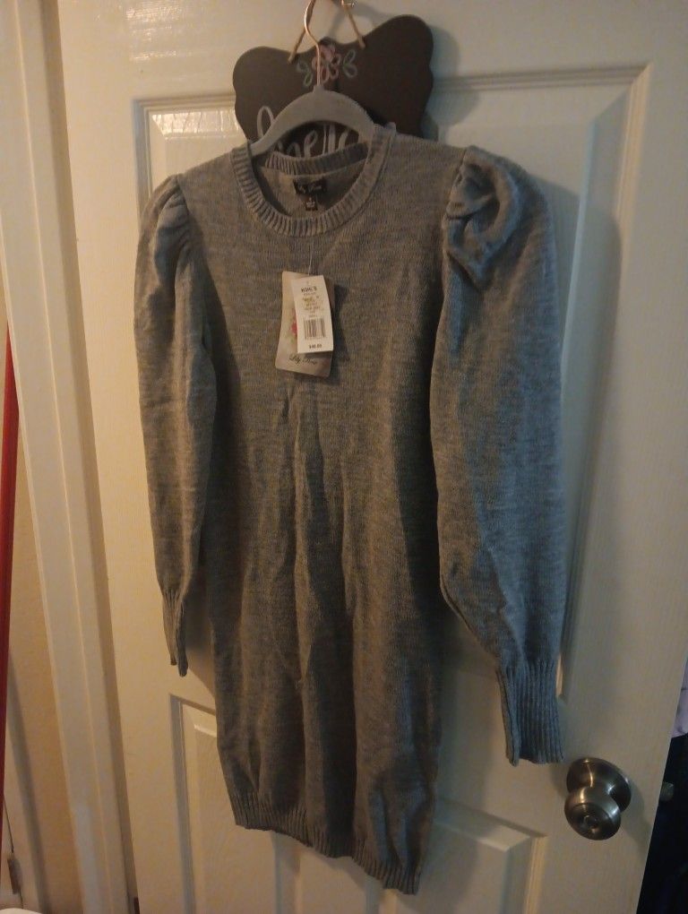 NEW  Girls Size Small  Dress