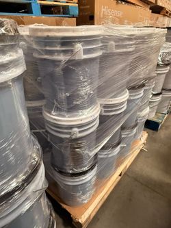 5 Gallon Bucket of Laundry Detergent