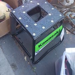 Dirt Bike Stand