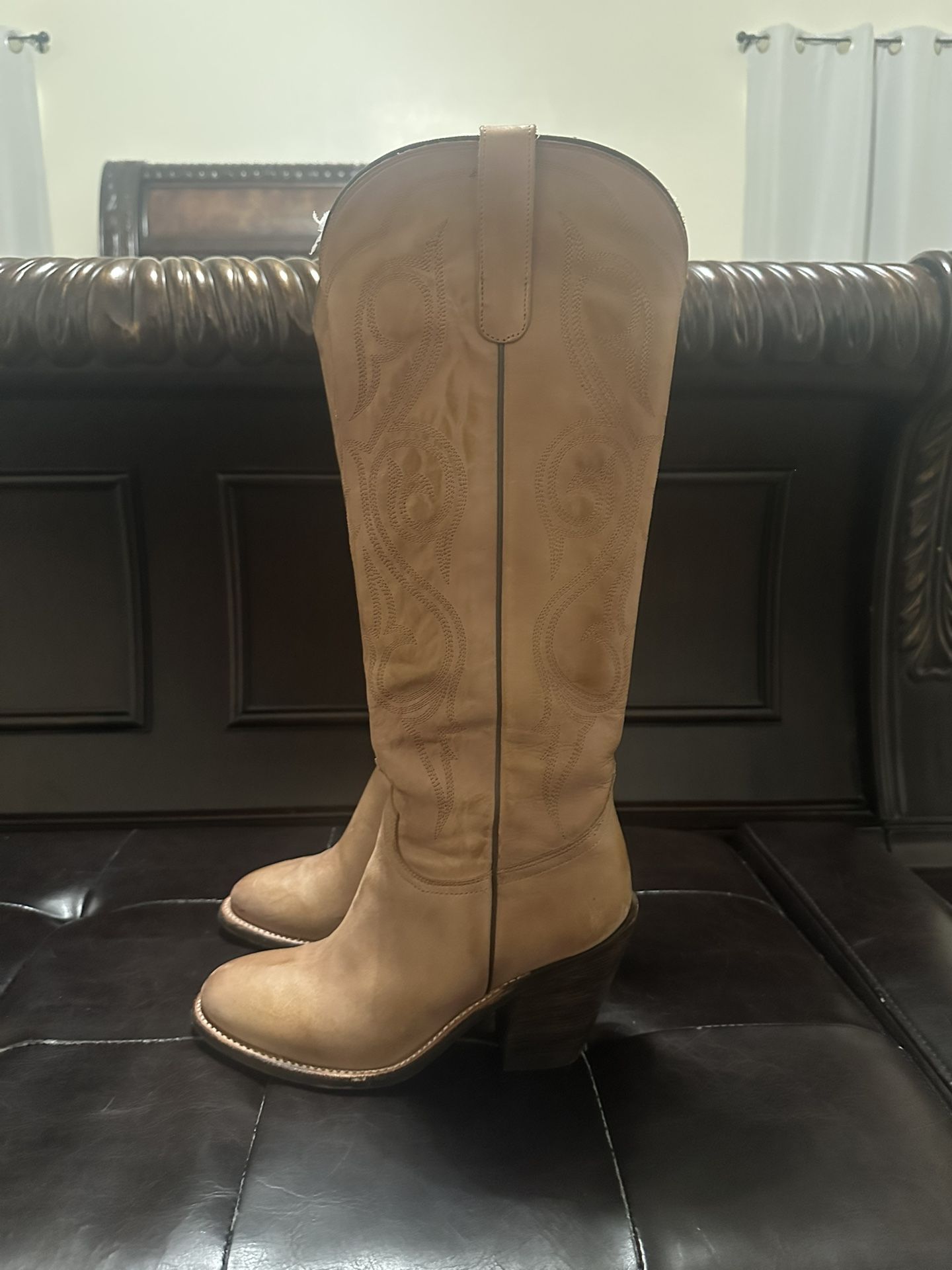 Lucchese Jasmine boot Size 7 1/2