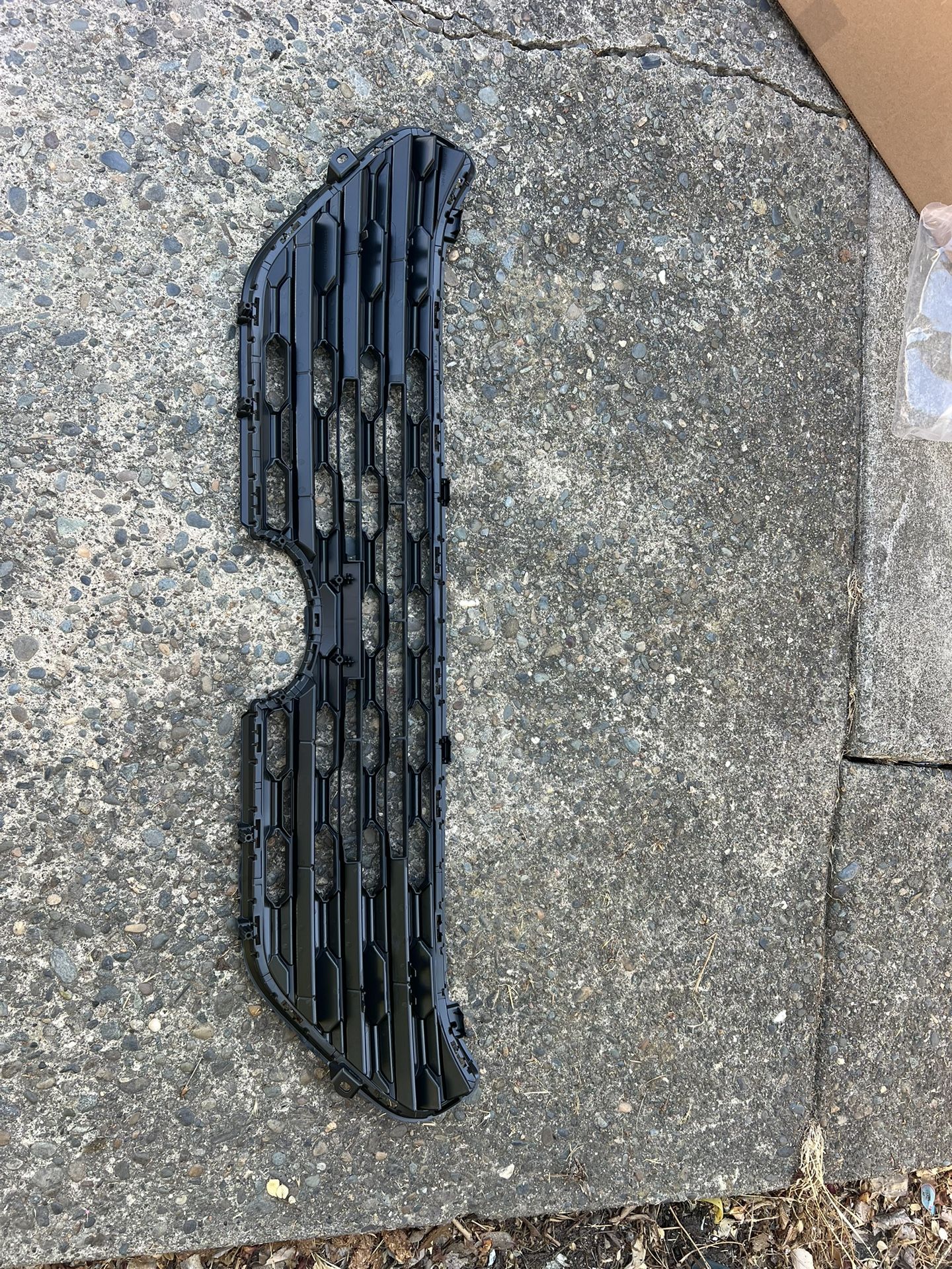 2019-2024 Toyota RAV4 Bumper Grill