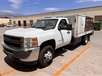 2014 Chevy Silverado 3500 gas stake bed