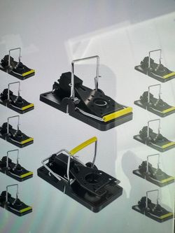 12 large mouse traps for the home