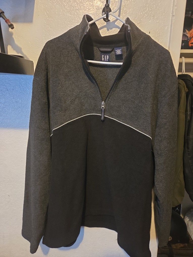Gap Fleece Reflective Sweater