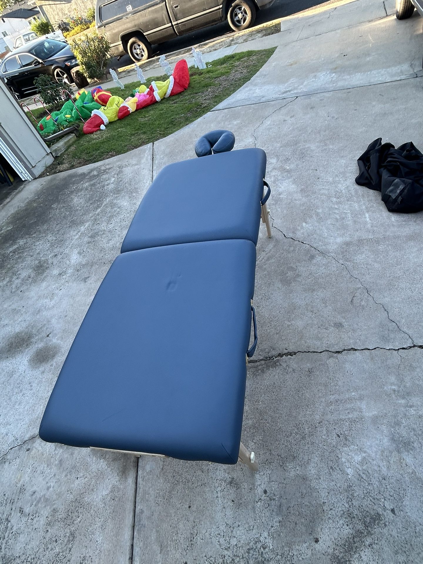 Earthlite Spirit Portable Massage Table