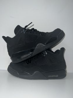 Black Cat Jordan 4 (Used) Size 7y