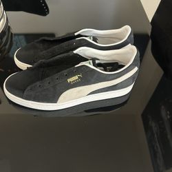 Pumas Size 9 1/2 Men’s $50 Obo Cash Only No Trades 