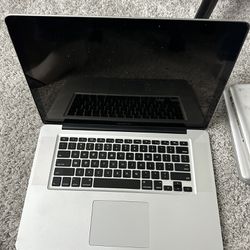 Macbook Pro LOT *For Parts*