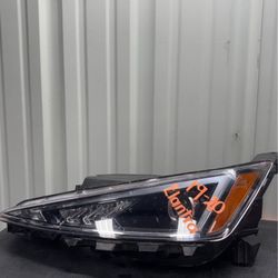 2019-2020 Hyundai Elantra Halogen Right Side Headlight Assembly OEM