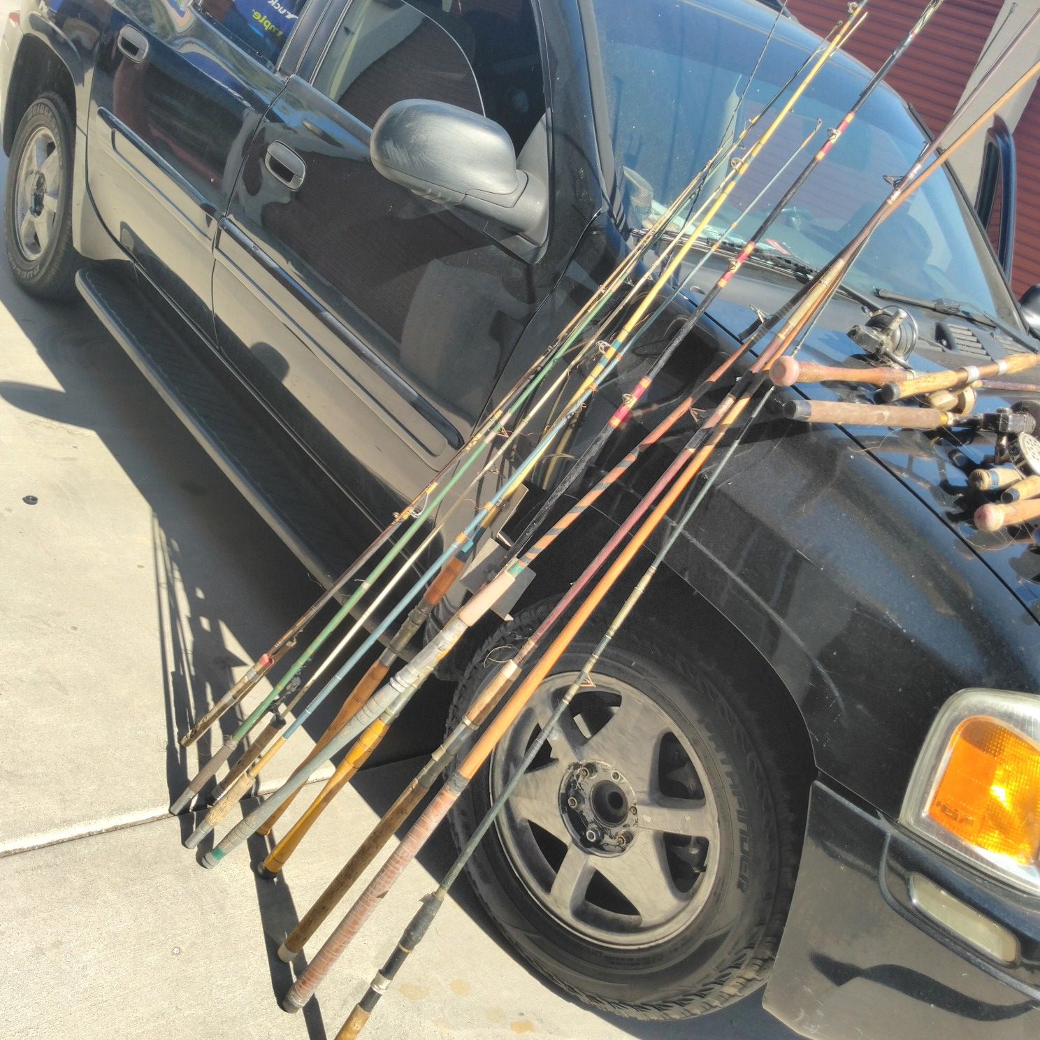 vintage 1940s+ 1970s rods and reels worth close to $1000