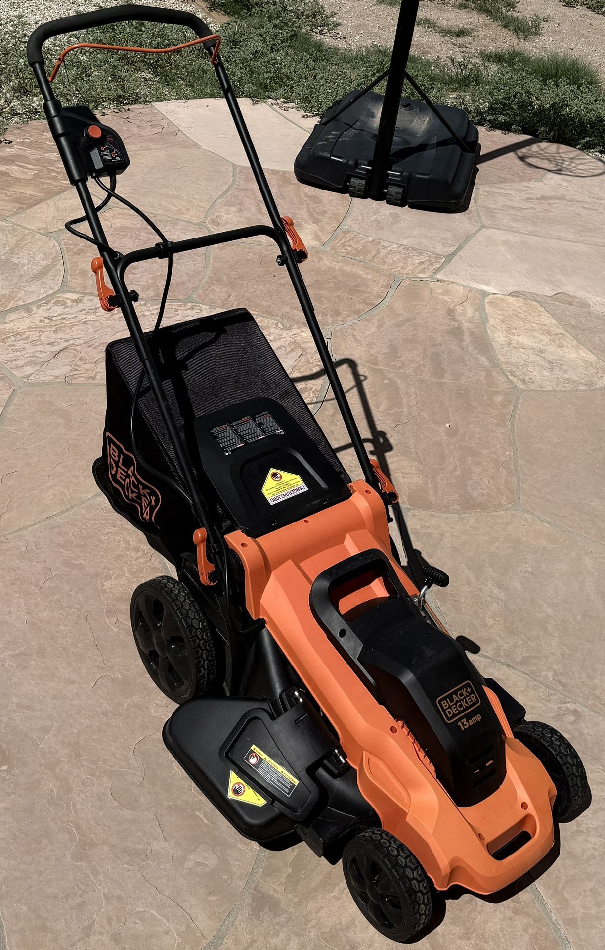 Black + Decker 13 Amp Corded Electric Lawn Mower