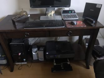 Computer Desk