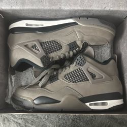 Jordan Retro 4 Men’s 10.5 