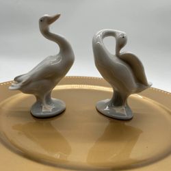 Set of 2 Lladro Geese/Duck Figurines #4552 #4553 Hand Made In Spain RETIRED
