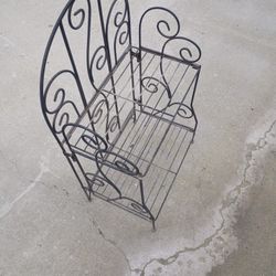 SPICE RACK FOLDING IRON STAND $20