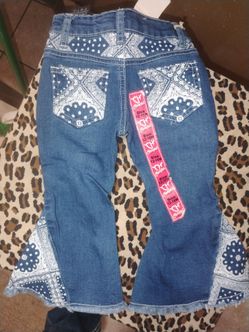 Toddler Girl's (bell bottom) Cowgirl Hardware Jeans (brand new) size 12-18m