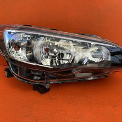 2017 - 2022 Subaru Impreza Right Passenger Side Headlight OEM 84001FL00B