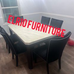 Furniture dine in table