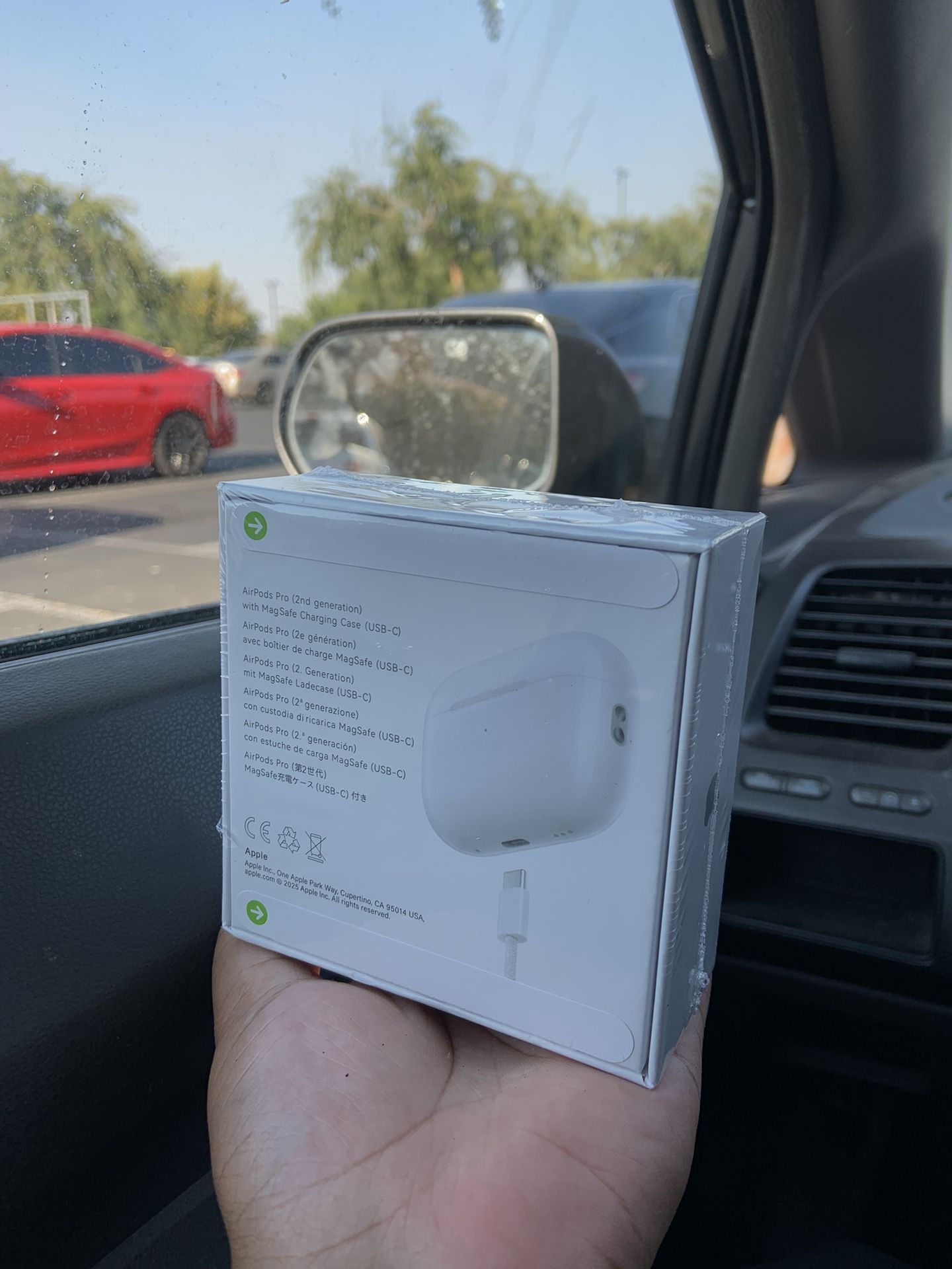Airpods Pro 2nd Gen with Magsafe charging case (USB-C)