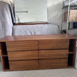 63" 6-Drawer Double Dresser with Mirror