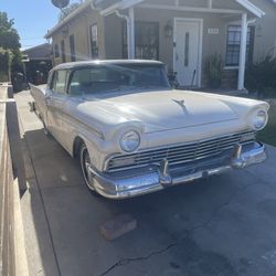 1957 Ford Skyliner Convertible 